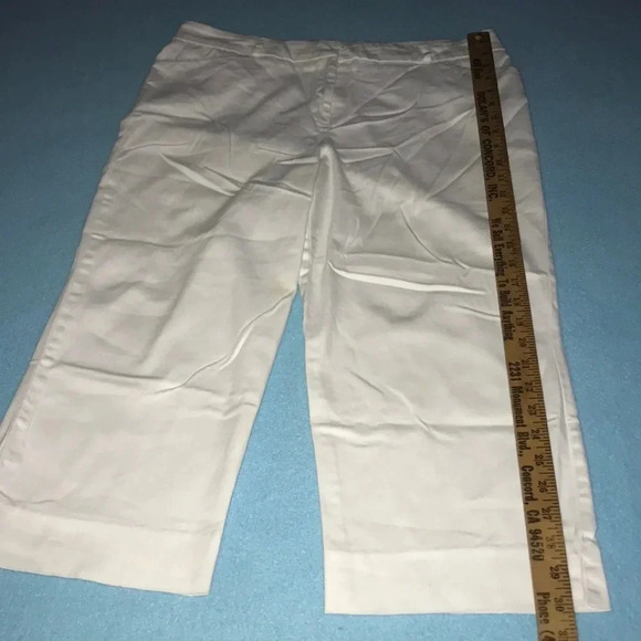 𝅺ST. JOHN’S BAY stretch capris with pockets white size 12 - Picture 5 of 8